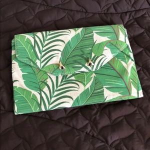 Stella & Dot Palm Print Clutch